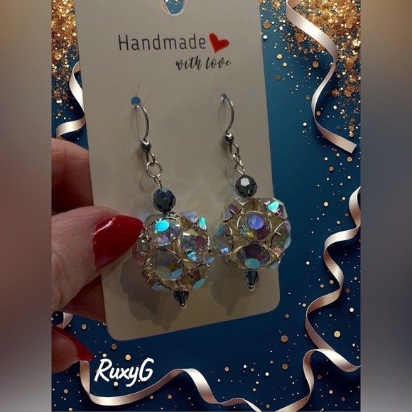 578. Elegant Silver Disco 🪩 Crystal Earrings - Picture 5 of 8